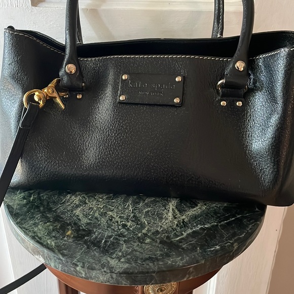 kate spade Handbags - Kate Spade Leather Crossbody Bag